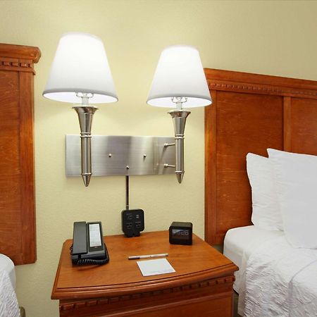 Hampton Inn Ashtabula Austinburg Екстериор снимка