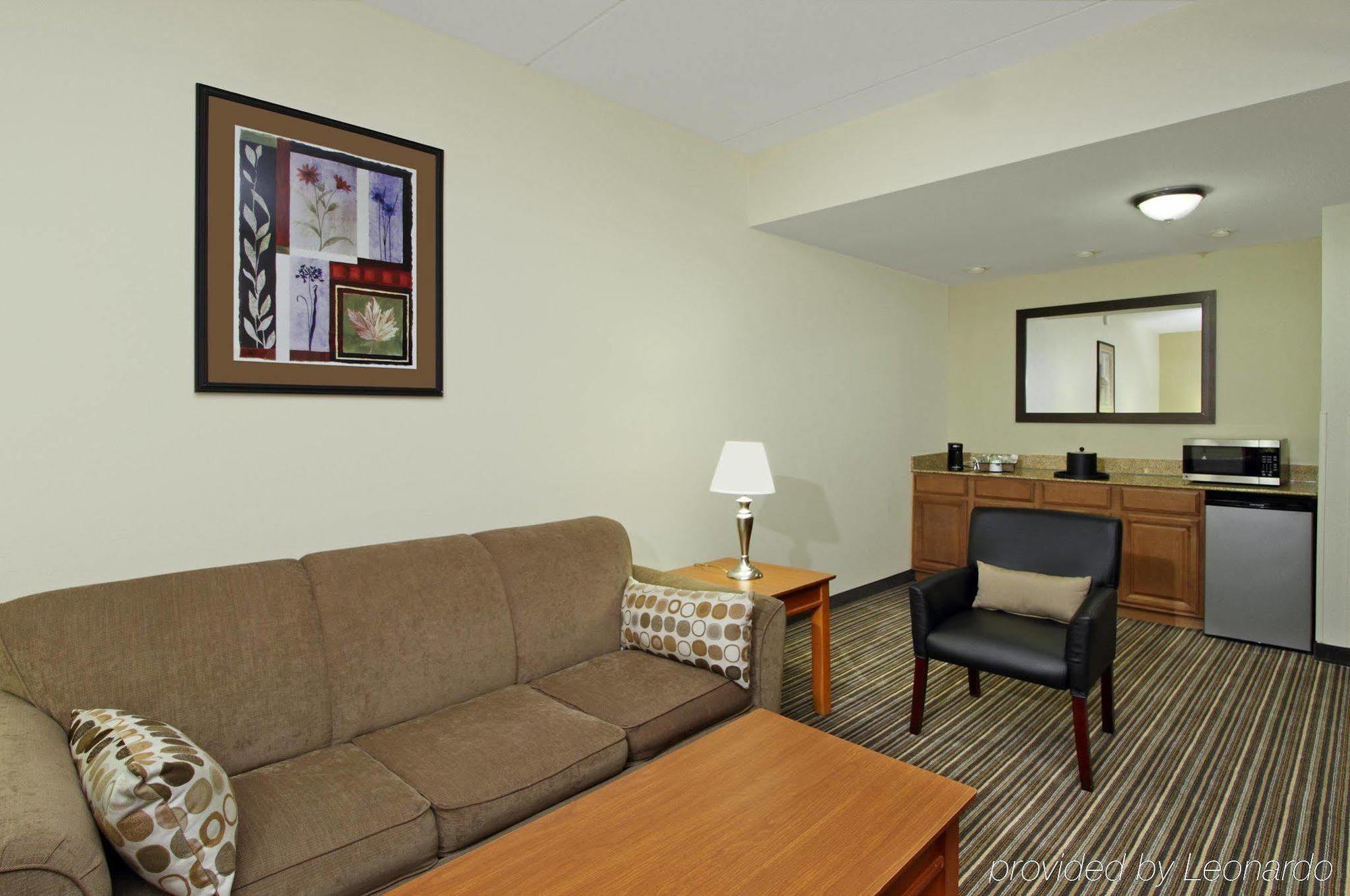 Hampton Inn Ashtabula Austinburg Екстериор снимка
